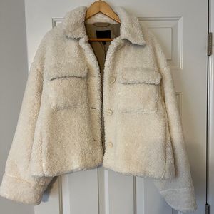 Banana Republic Cropped Sherpa Jacket
